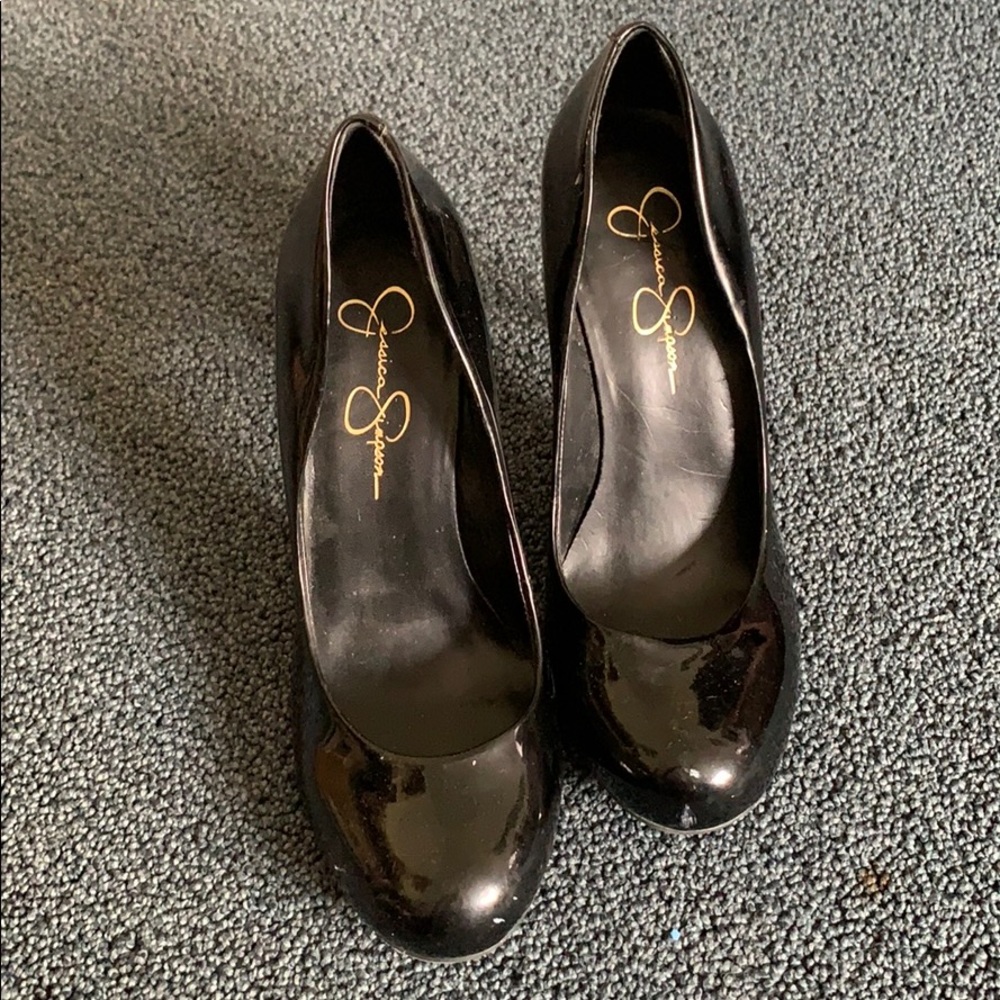 Jessica Simpson Pumps